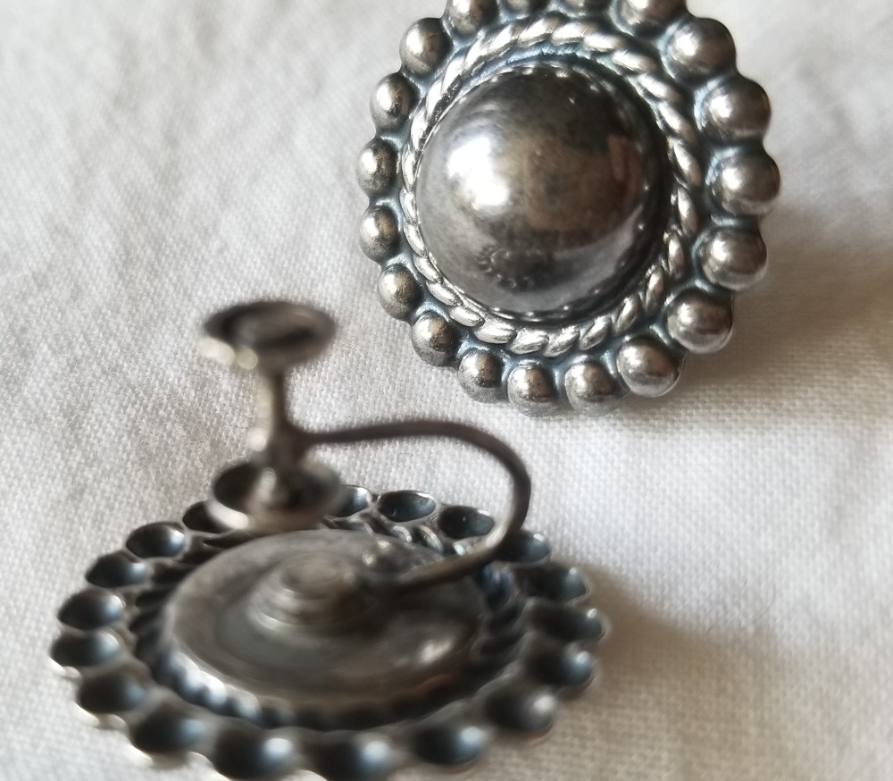 Navajo Sterling Screwbacks